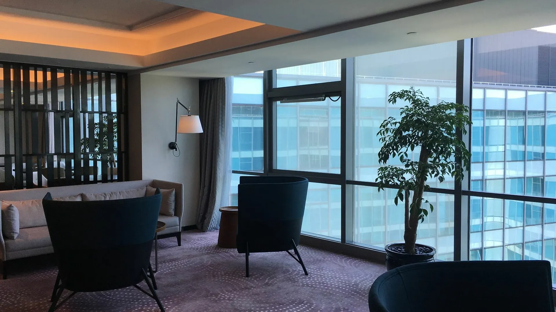 Novotel Shanghai Hongqiao Hotel
