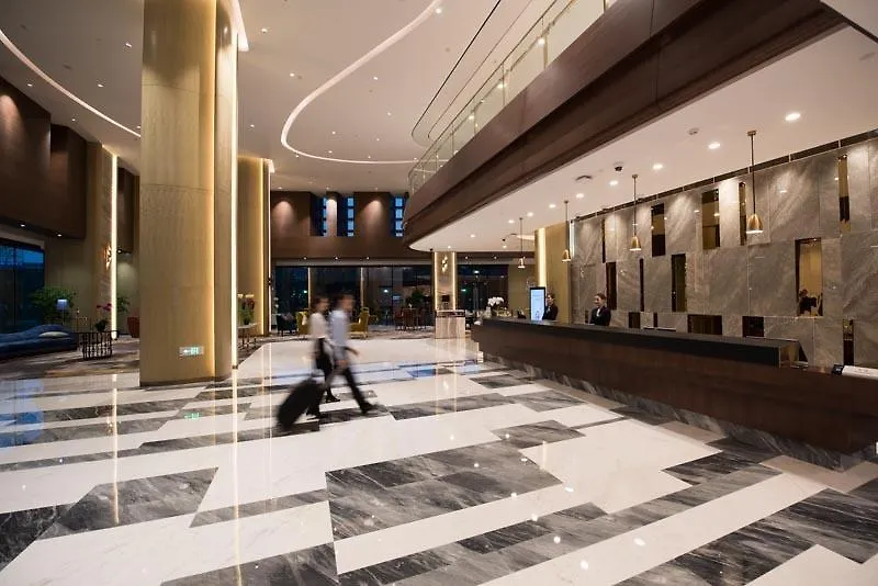 Novotel Shanghai Hongqiao 5*,  China